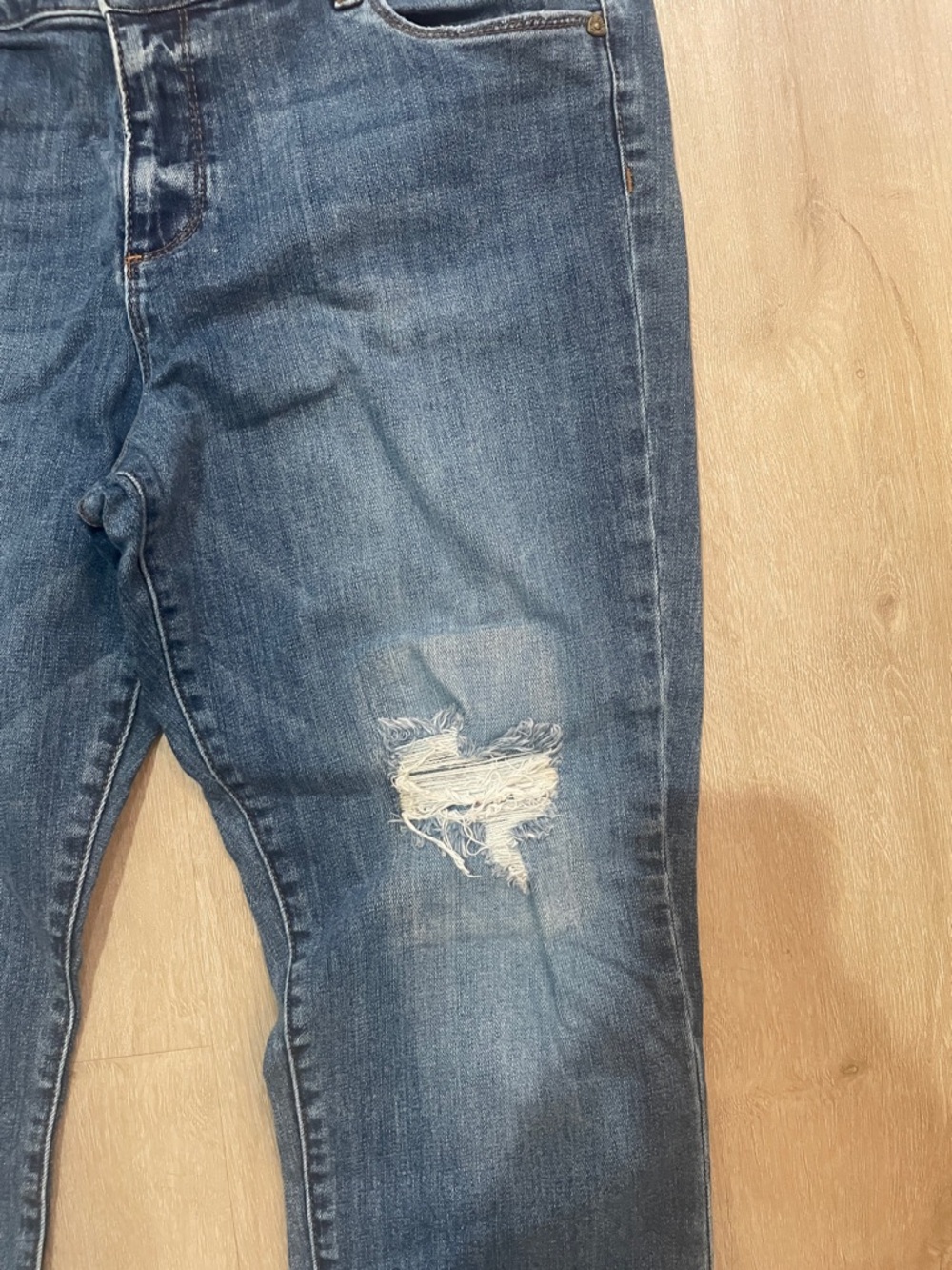Kut From the Kloth Reese Ankle Straight Leg Distressed Dark Blue Jeans 16 - Picture 5 of 11